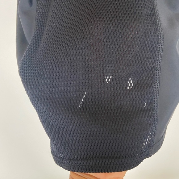 McDavid Hex Gear 3 Back Pad Protection Compression Men's Tank Top XL Basketball - Picture 4 of 10